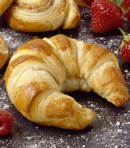 Nuss_Croissants_web-700x800.jpg