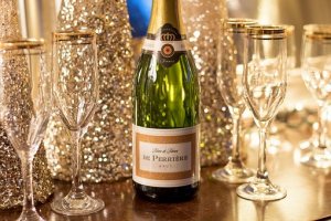 champagne-3011490__340.jpg