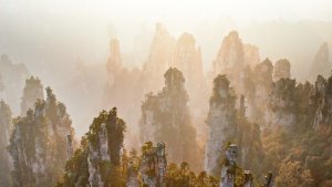 Wulingyuan-Scenic-Area-China_GettyImages-159228516.jpg