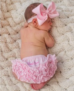 rbwpixx-00x0-rufflebutts-pink-ruffled-diaper-cover_3.jpg