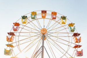 ferris-wheel-2575709_960_720.jpg