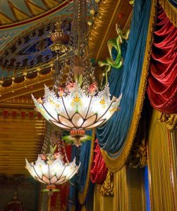 6ff7b05f3e7c89c231f15762d8adee24--royal-pavilion-bohemian-gypsy.jpg