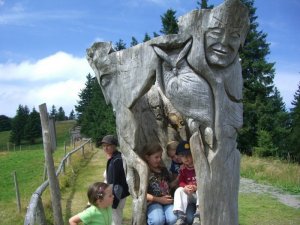 sculpture-254377_960_720.jpg