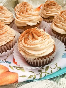 spicecupcakes.jpg