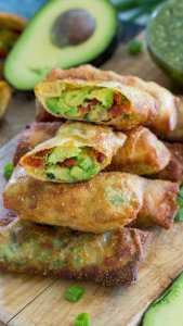 Cheesecake-Factory-Avocado-Egg-Rolls-Copycat-3.jpg