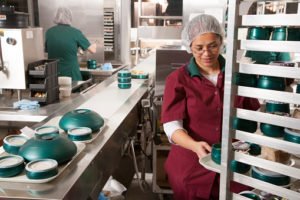 hospital_food_service_worker_profile_image-e1522753354255[1].jpg