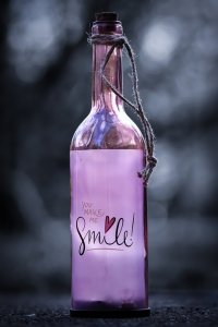 bottle-4974440_960_720.jpg