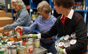 donating-food.jpg