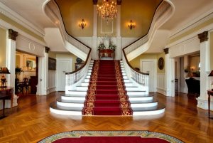 governor-s-mansion-montgomery-alabama-grand-staircase-161758.jpeg