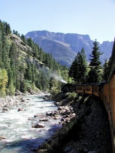 train scenery 4.jpg