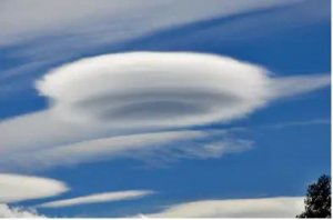 lenticular cloud.JPG