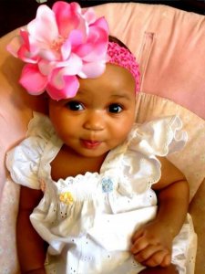 Cutest Baby w:Flower.jpg