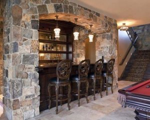 Awesome-home-bar-encased-in-stone.jpg