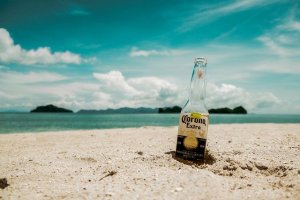 beach-1869523_640.jpg