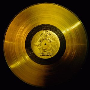 800px-The_Sounds_of_Earth_-_GPN-2000-001976.jpg
