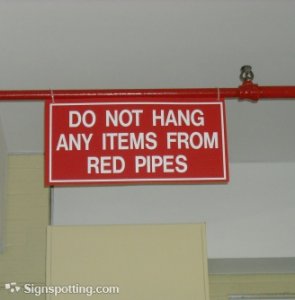 red_pipes_sign.JPG