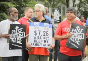 minimum-wage-protesters.jpg