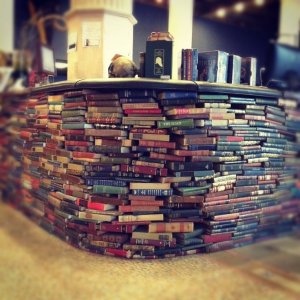 a038a9d6428e150c965fcbd180c22229--book-shops-book-shop-cafe.jpg