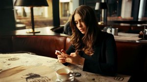 346781-women-model-coffee.jpg