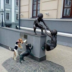 statue.jpg