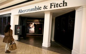 headlineImage.adapt.1460.high.Abercrombie_Fitch_logo_a.1411421003525.jpg