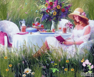 New lady in garden 2019.gif