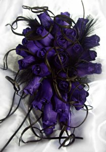 f98339367c0dec0a1454a56b6f85f1ee--purple-black-wedding-dark-purple.jpg