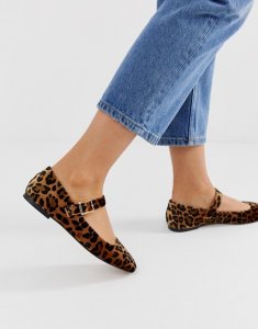 12136314-1-leopardvelvet.jpg