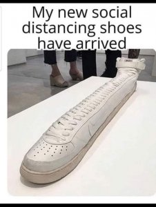 97512987_546108836096055_6474482951827488768_n.jpg