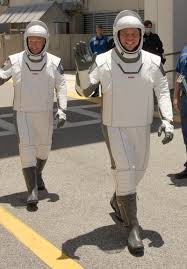 SPACEX ASTRONAUT SUIT.jpg