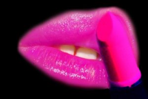 awesomestufftobuy_hot-pink-neon-black-light-lipstick.jpg