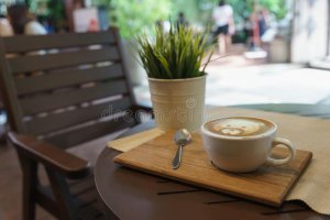 coffee-corner-table-91121802.jpg