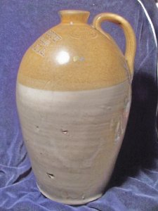 stoneware jug1.jpg