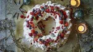 christmas_pavlova_20589_16x9.jpg