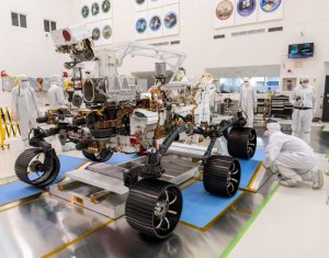 Perseverance_rover_pillars.jpg