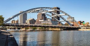 IMG_8213 Freddie Sue and City-L.jpg