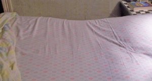 bed.jpg
