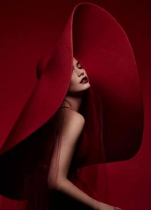 red stuff hat nin.jpg