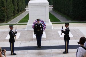 tomb-of-the-unknowns.jpg