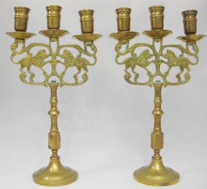 brass lion candle2a.jpg