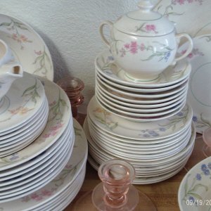 One of my sets of vintage dishes that I don't know what to do with.