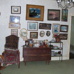middle parlor b