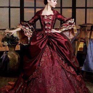 0 0 0 a a A burgundy gown