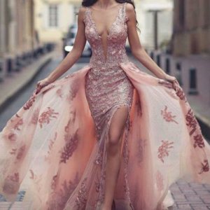 bo morn pink gown