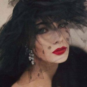 fashion is art bo morn black lace