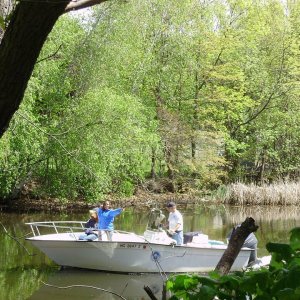 boaters in spring 2