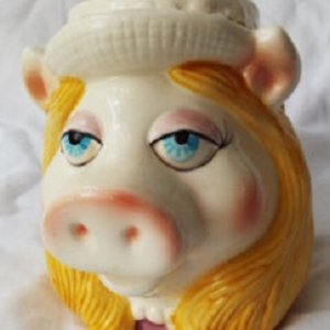 Miss Piggy mug.jpg