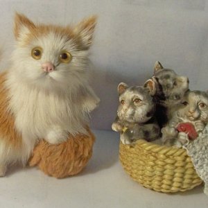 figurines2a.jpg