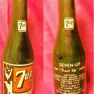 7UP bottle.jpg