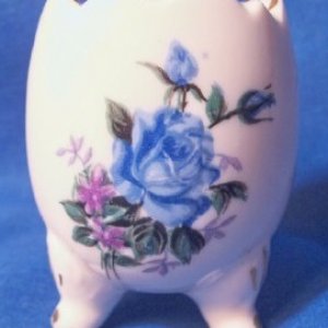 egg vase2.jpg